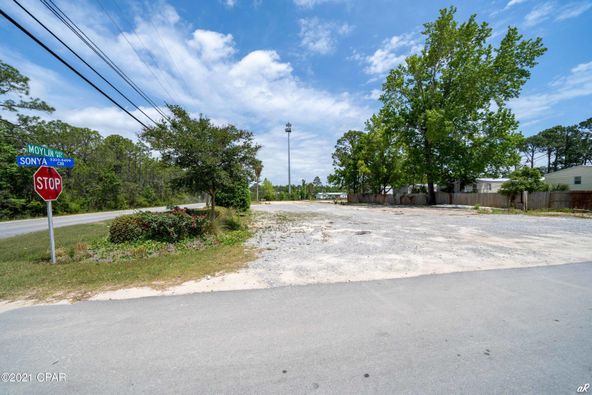 1520 Moylan Rd, Panama City Beach, FL 32407